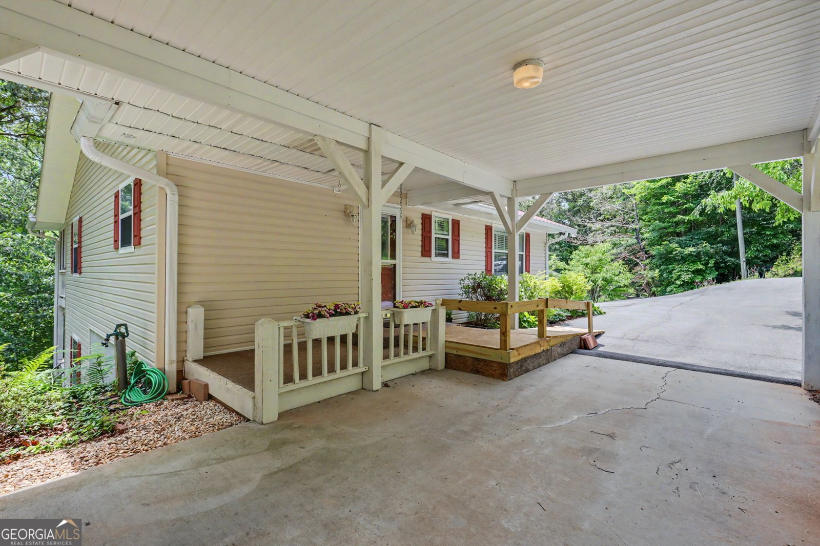 196 White Street Dillard - Photo 37