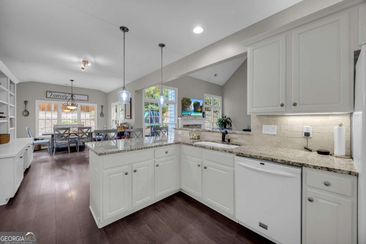 1231 Turtle Creek Court Lawrenceville - Photo 10