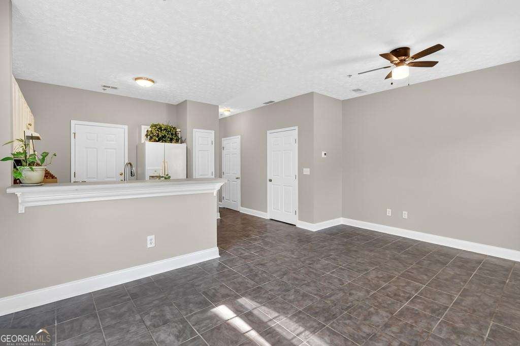 128 Creekwood Drive Woodstock - Photo 11