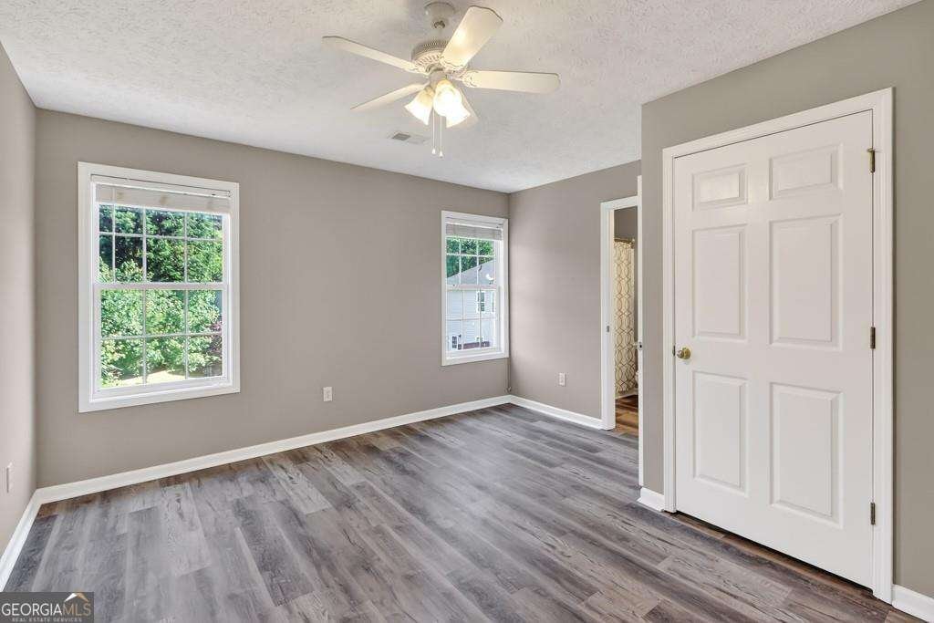 128 Creekwood Drive Woodstock - Photo 26