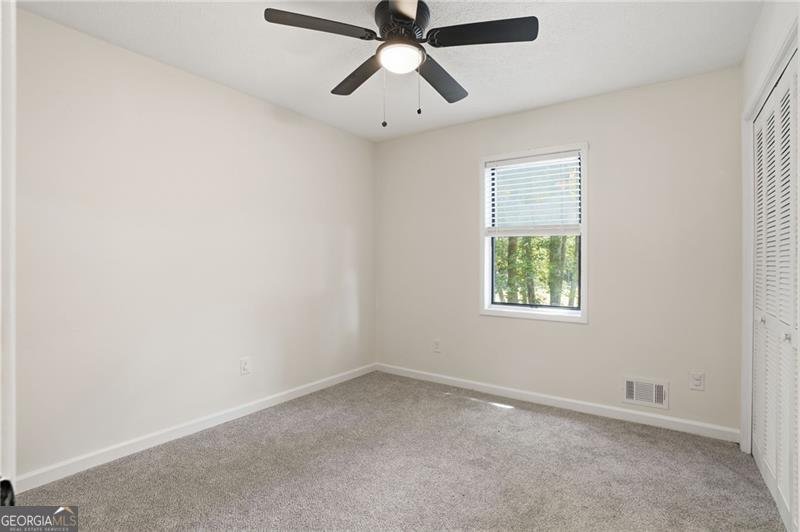 2945 Barrett Court Powder Springs - Photo 18