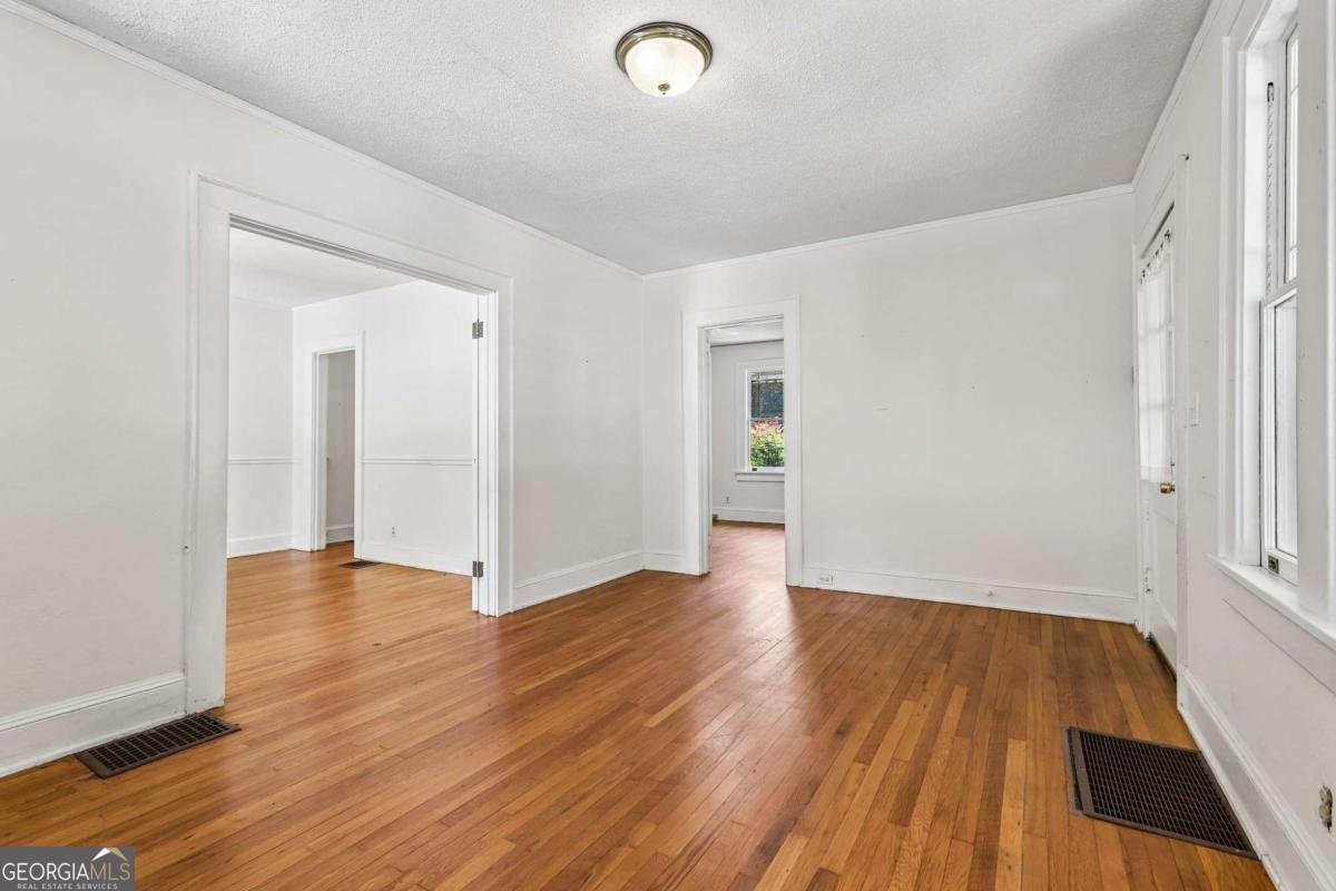 1464 Hartford Avenue Atlanta - Photo 7