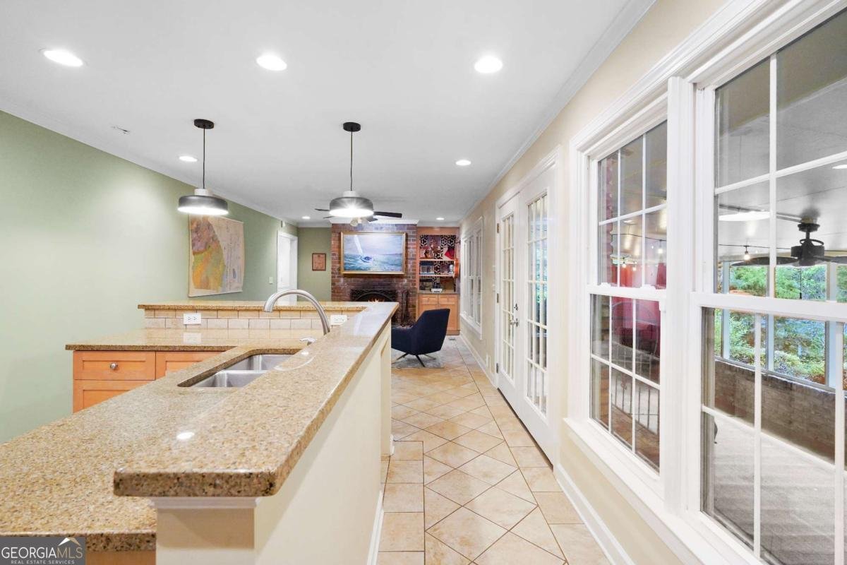 2480 Flair Knoll Drive Atlanta - Photo 19