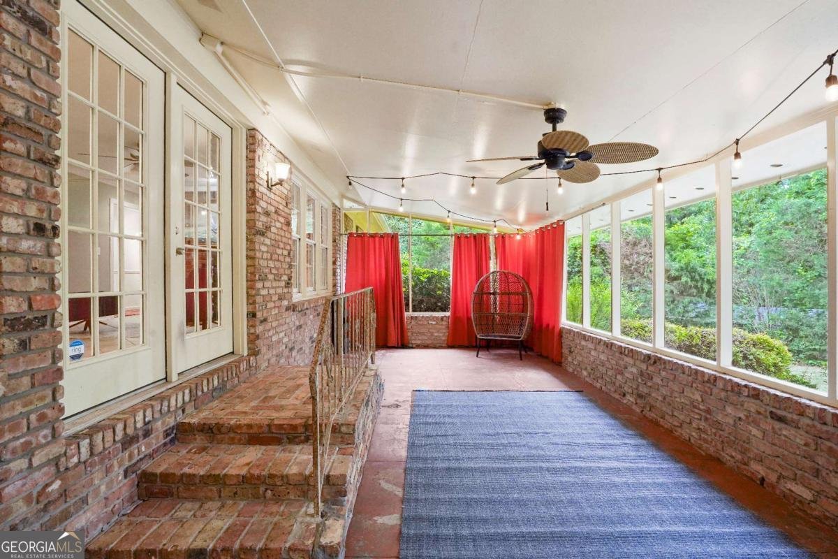 2480 Flair Knoll Drive Atlanta - Photo 24
