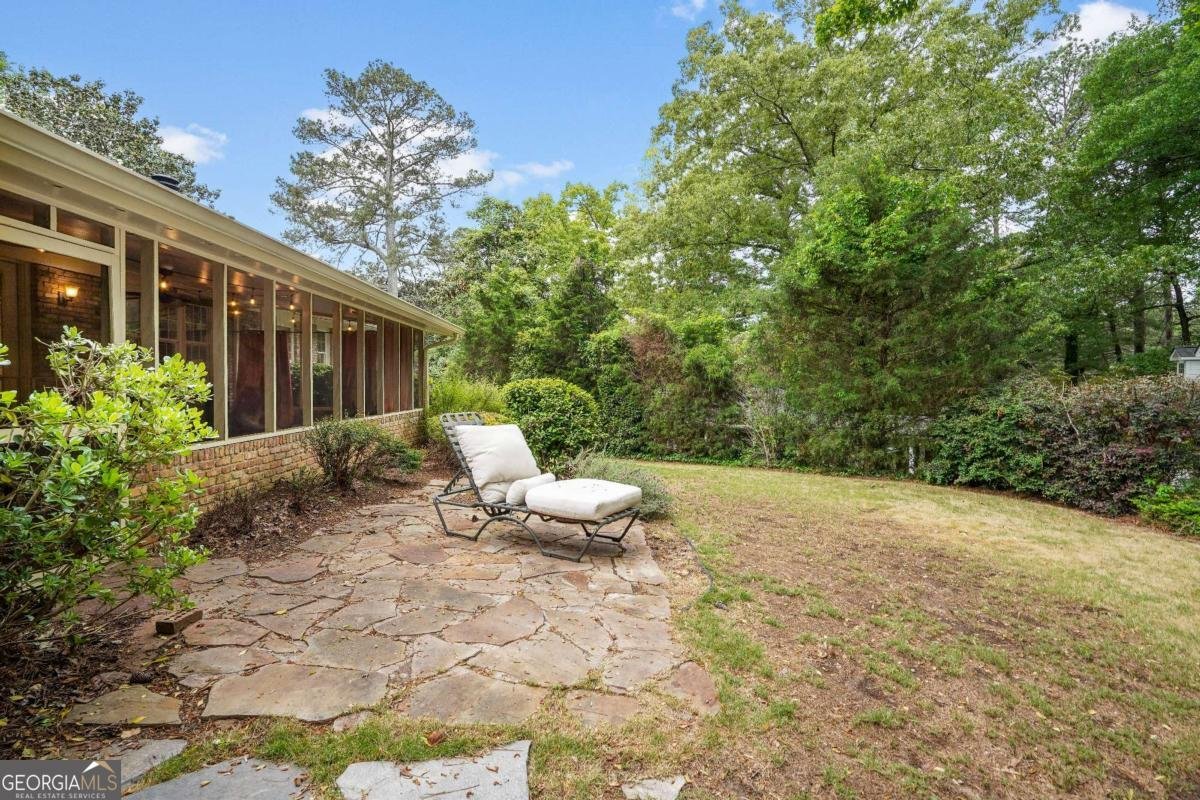 2480 Flair Knoll Drive Atlanta - Photo 42