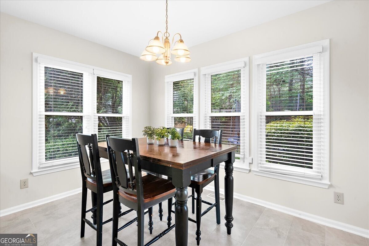 350 Oak Terrace Alpharetta - Photo 18