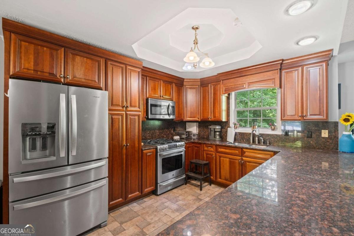 7855 Silversmith Court Cumming - Photo 11