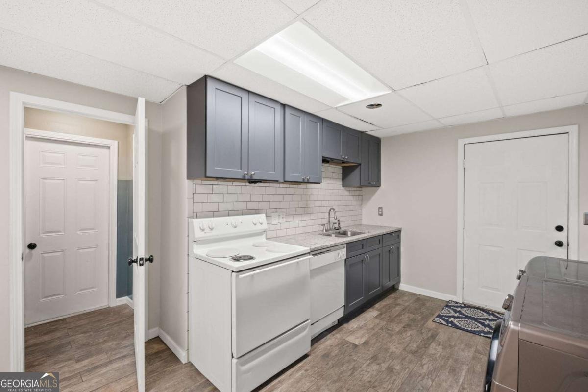 7855 Silversmith Court Cumming - Photo 29