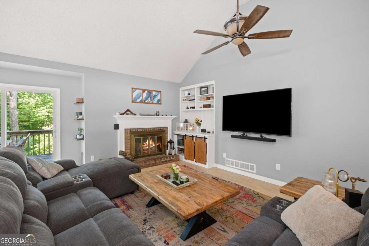 7855 Silversmith Court Cumming - Photo 8
