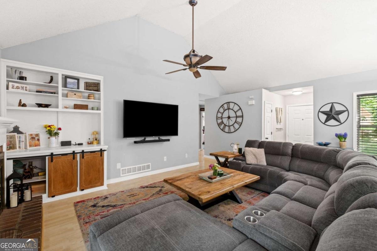 7855 Silversmith Court Cumming - Photo 9