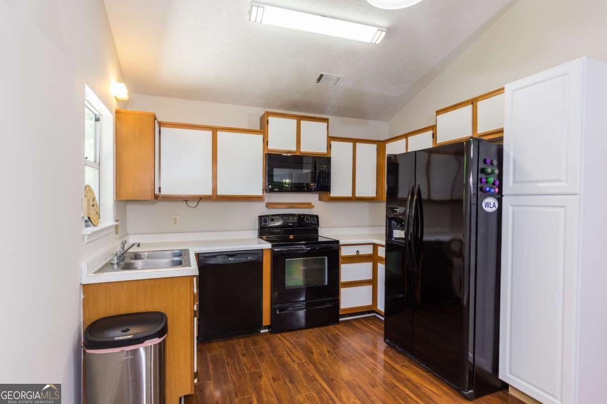 4181 Warren Road Flowery Branch - Photo 12