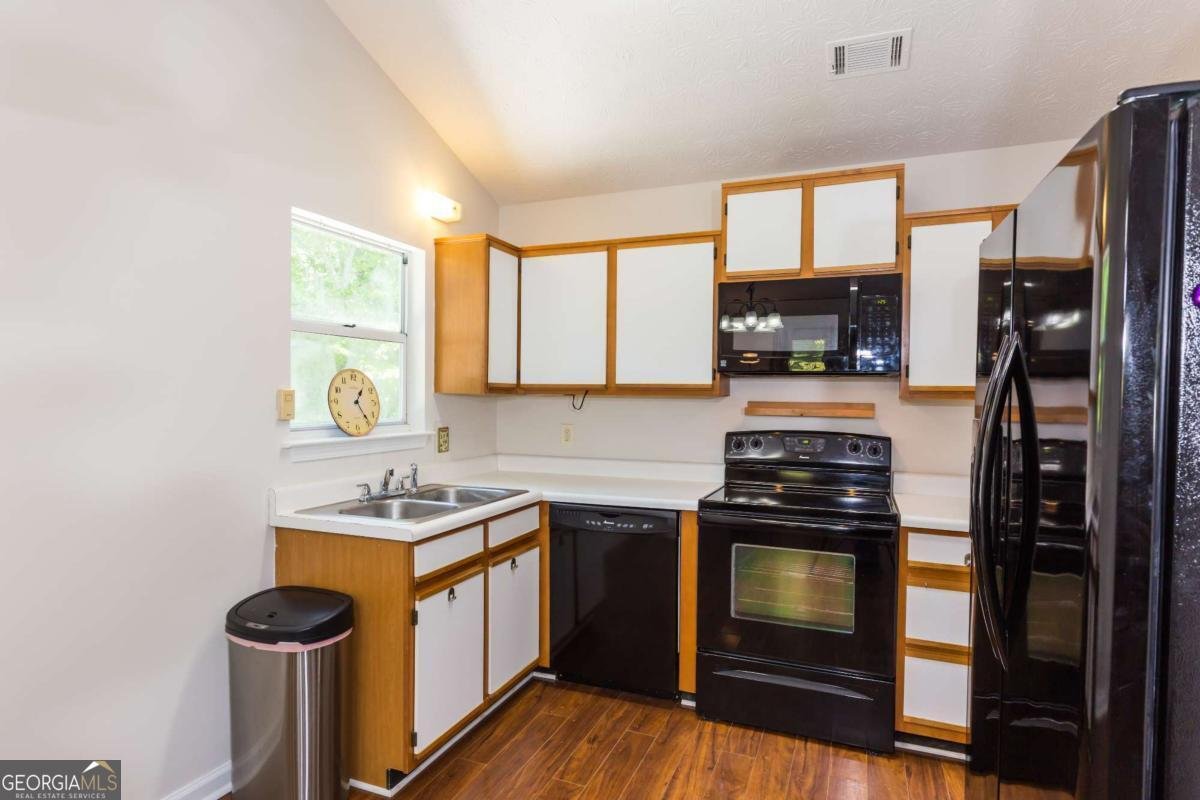 4181 Warren Road Flowery Branch - Photo 13
