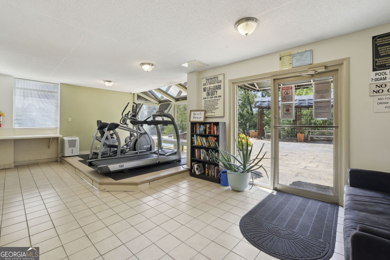 2285 Peachtree Road Atlanta - Photo 8