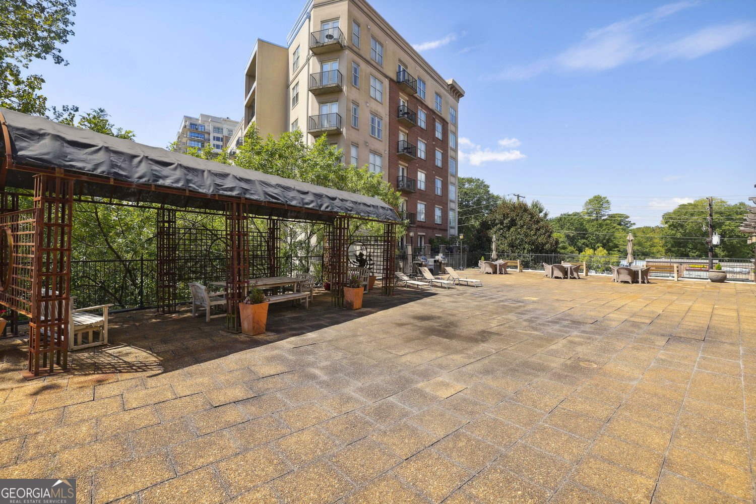 2285 Peachtree Road Atlanta - Photo 9