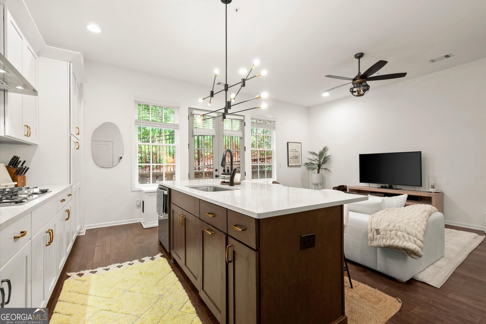 6832 Prelude Drive Sandy Springs - Photo 13