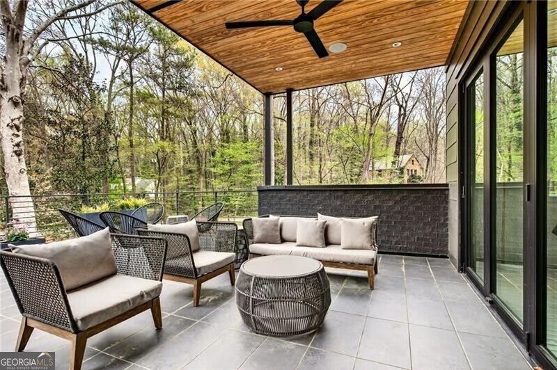 585 Mountain Way Atlanta - Photo 18