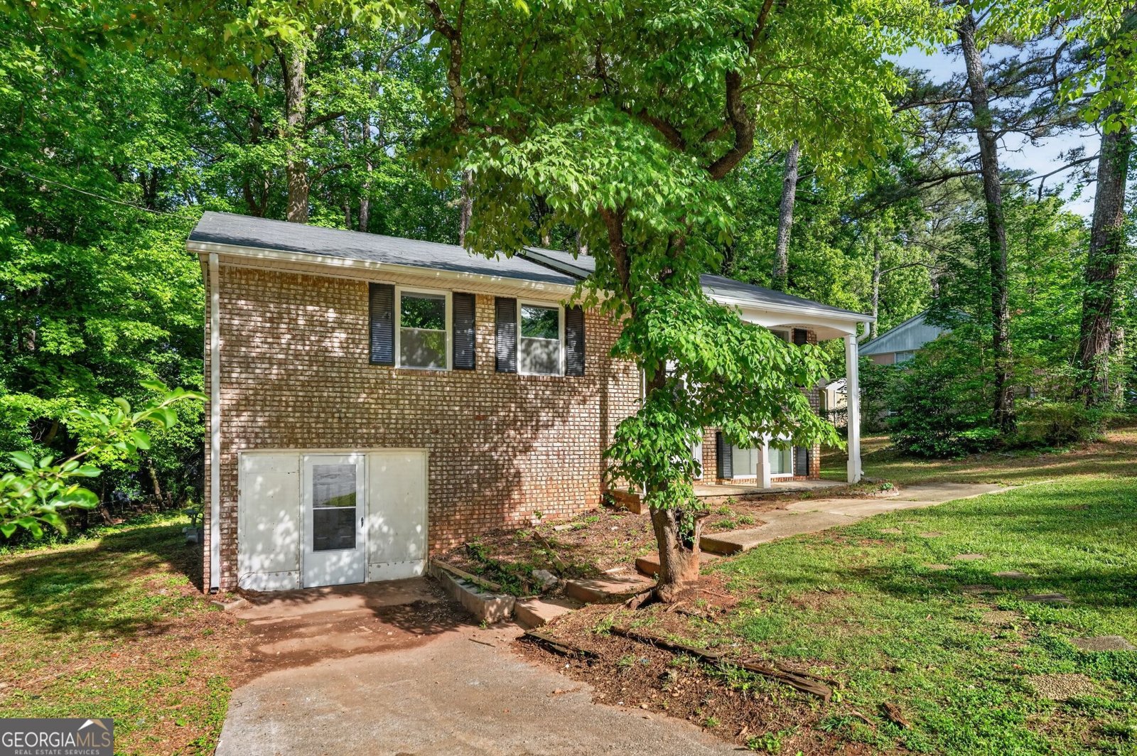 6444 Fleur De Lis Drive Morrow - Photo 1