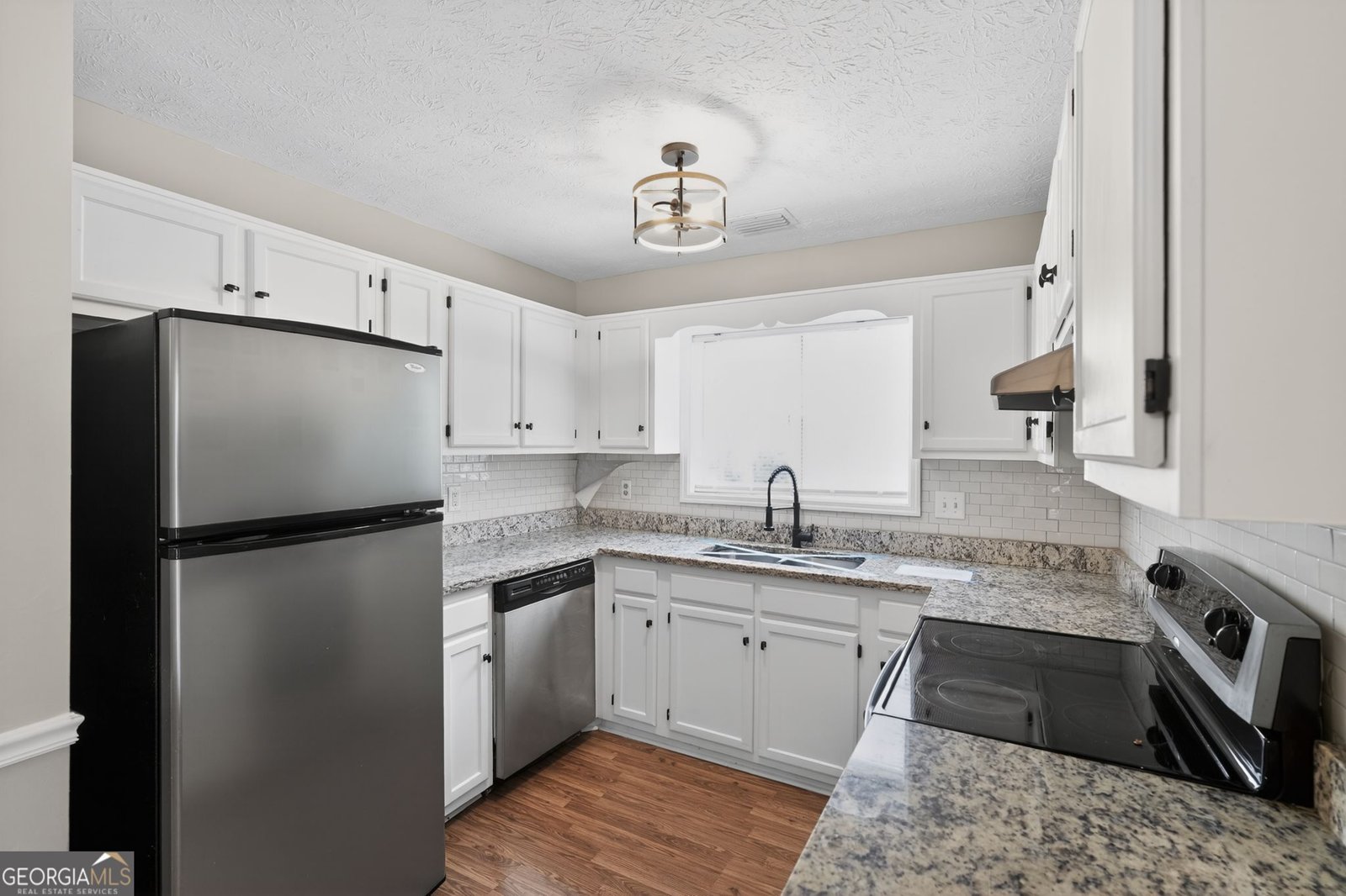 4947 Farmstead Court Woodstock - Photo 10