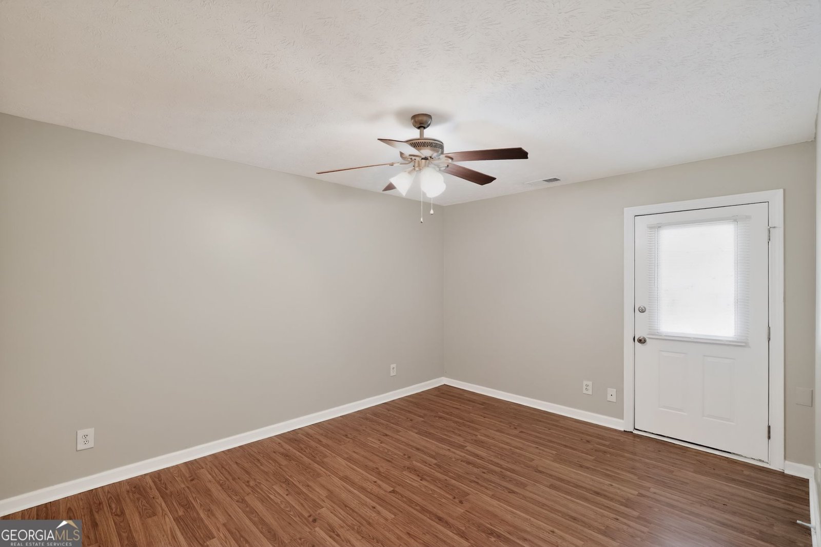 4947 Farmstead Court Woodstock - Photo 14