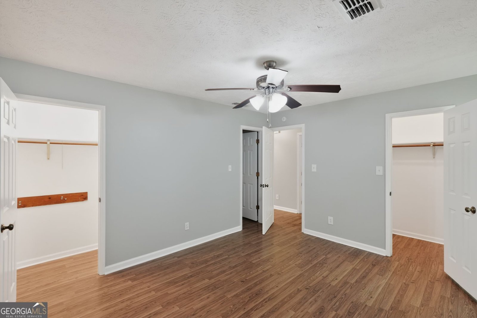 4947 Farmstead Court Woodstock - Photo 16