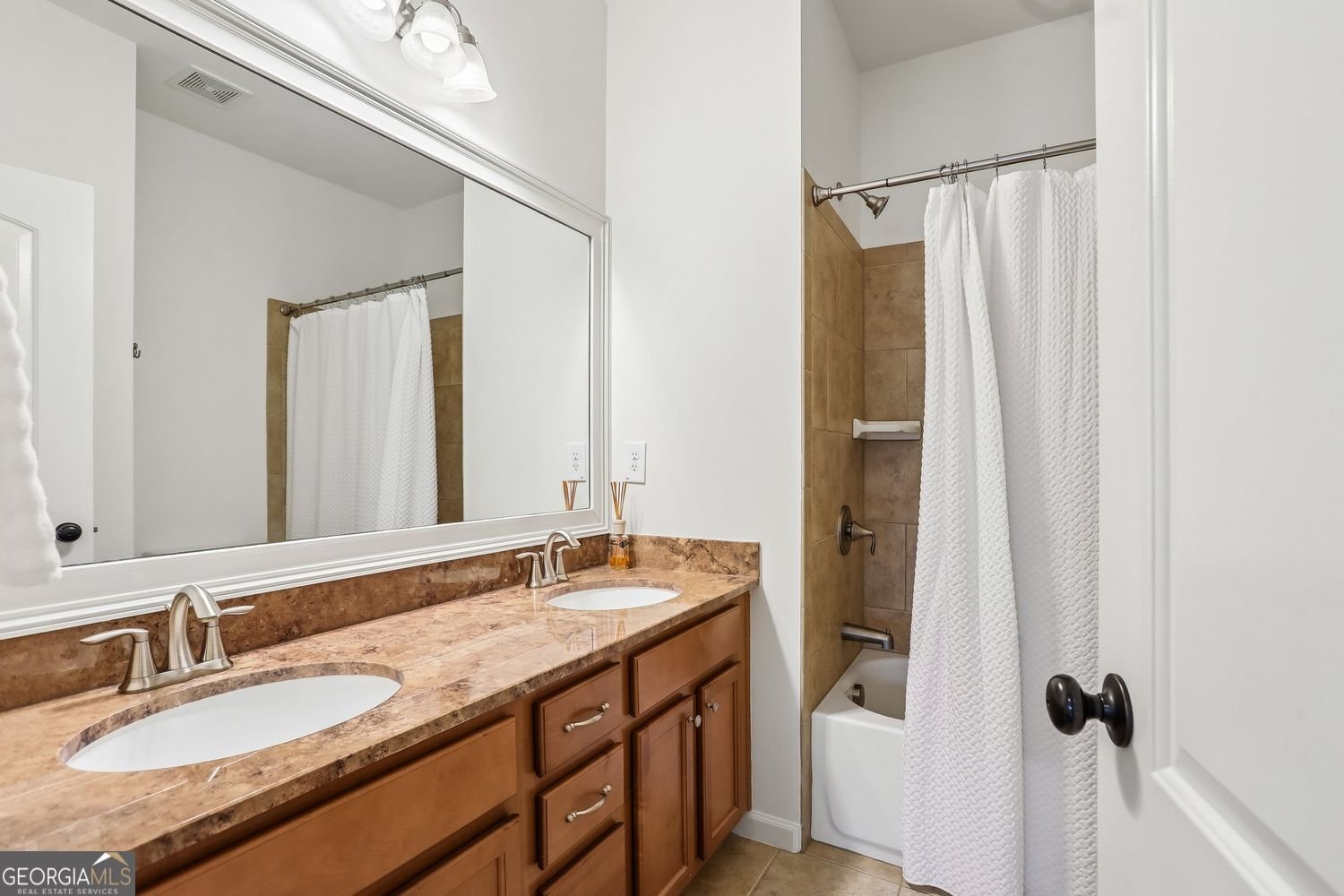622 Rocky Creek Point Woodstock - Photo 32