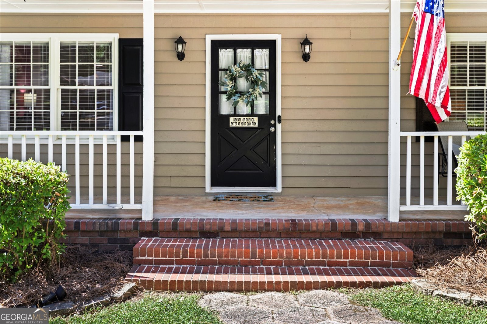 1421 Rainbow Circle Griffin - Photo 10