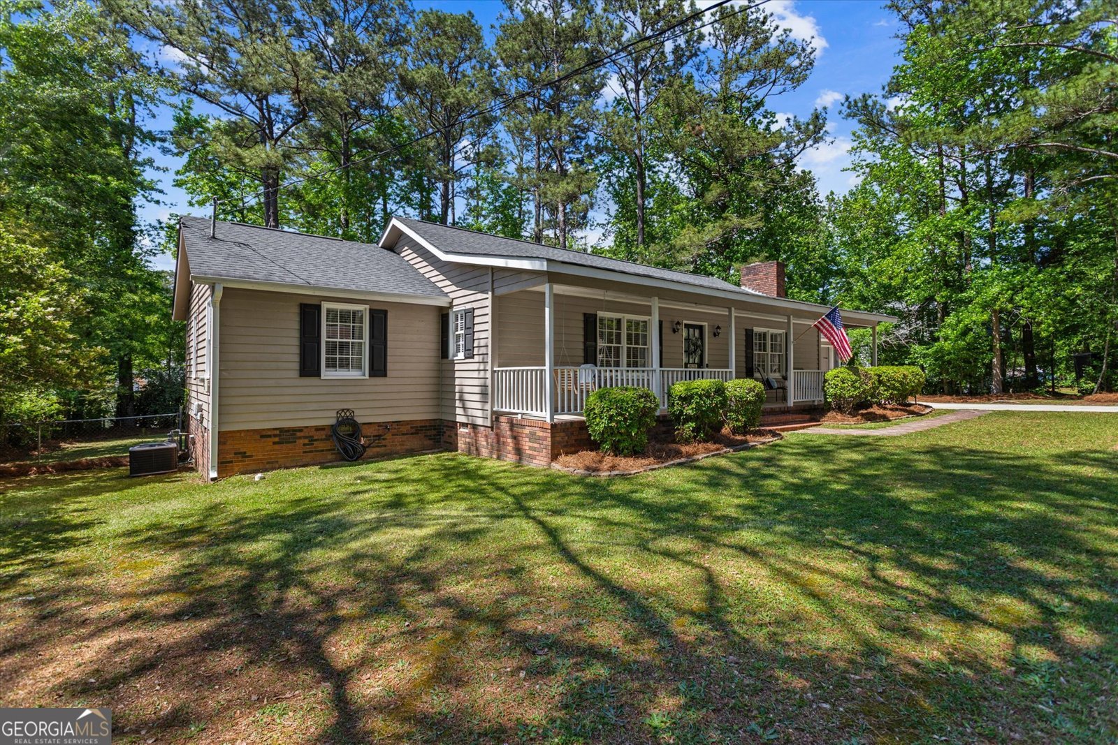 1421 Rainbow Circle Griffin - Photo 7