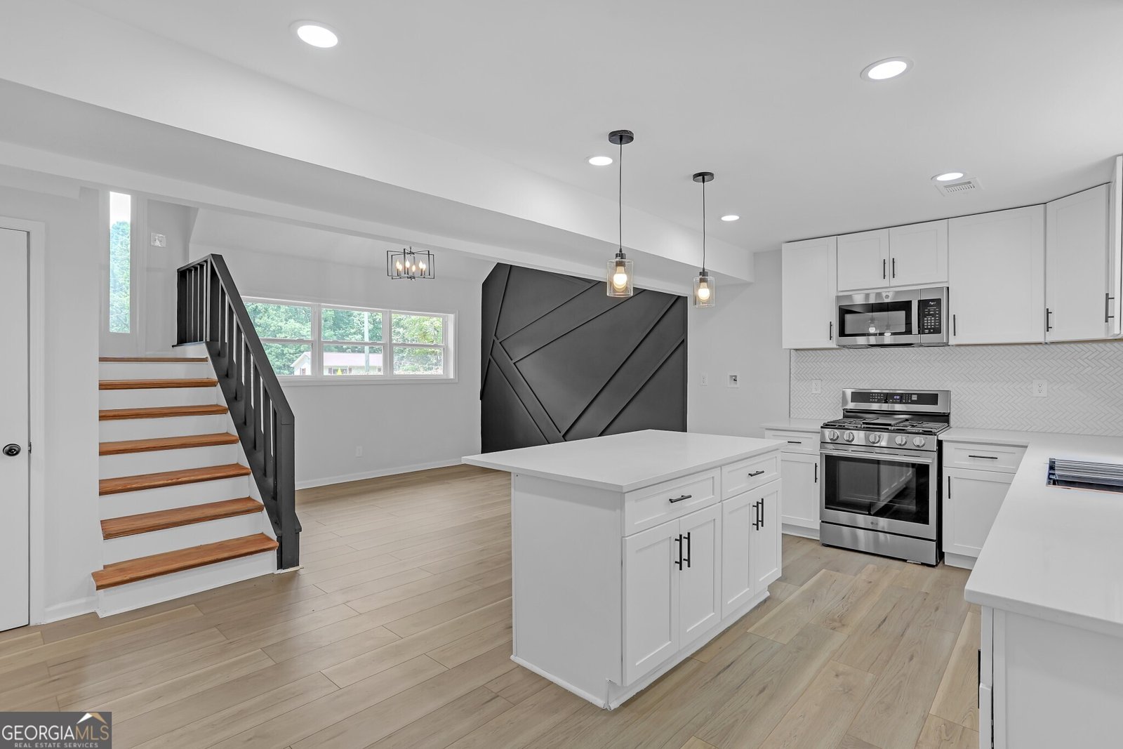 1882 Winding Creek Lane Marietta - Photo 12