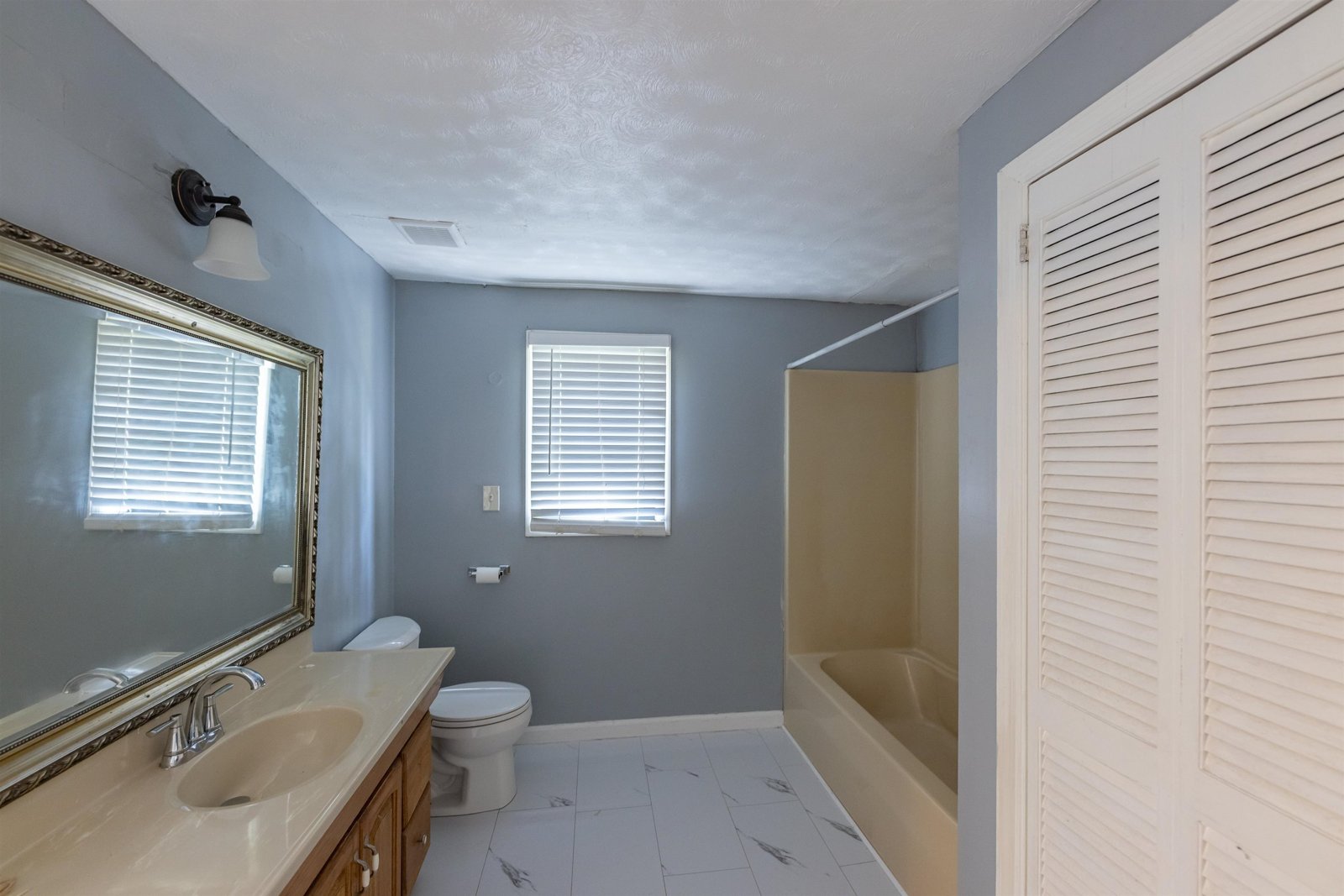 524 Goodrich Avenue Thomaston - Photo 12
