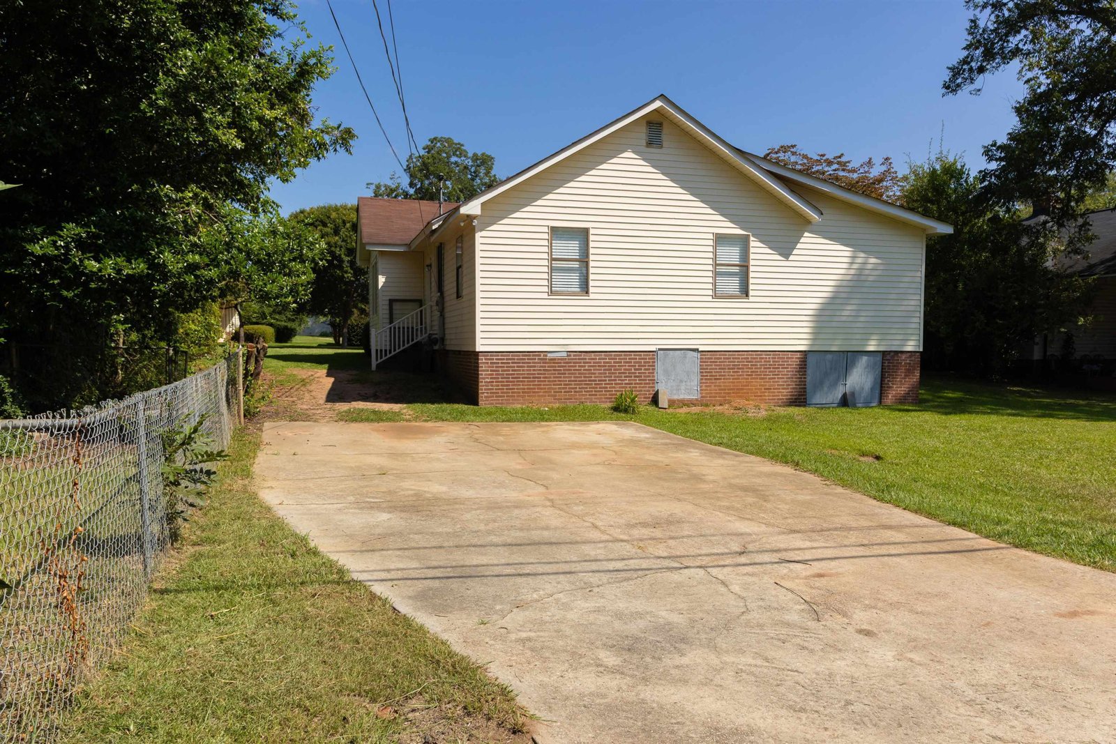 524 Goodrich Avenue Thomaston - Photo 24
