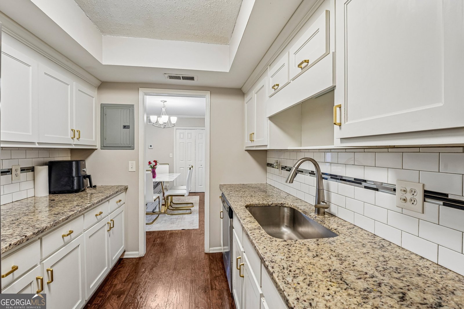 6851 Roswell Road Sandy Springs - Photo 15