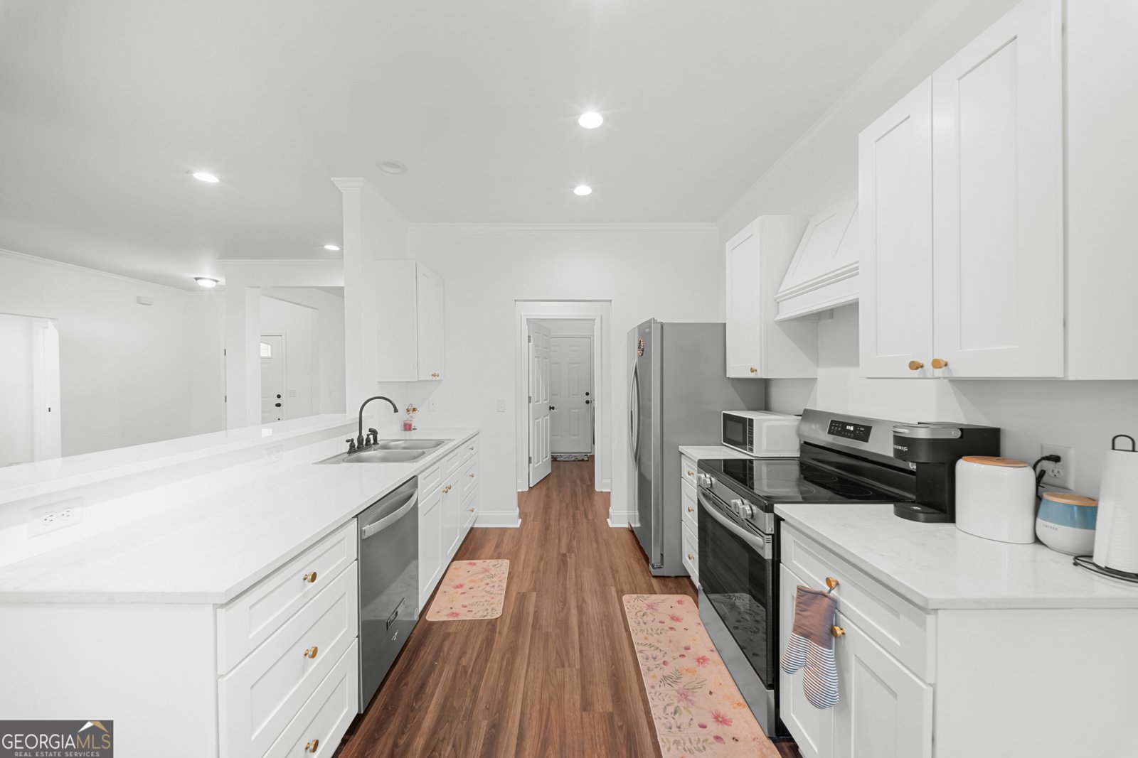 212 Camelia Drive Sylvania - Photo 8
