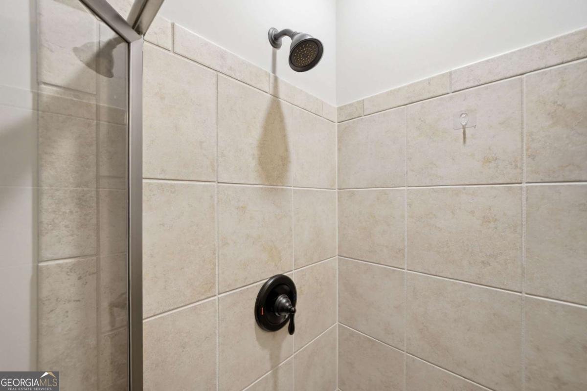 705 Abbotsford Way Woodstock - Photo 23
