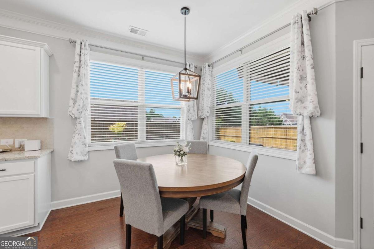 705 Abbotsford Way Woodstock - Photo 25
