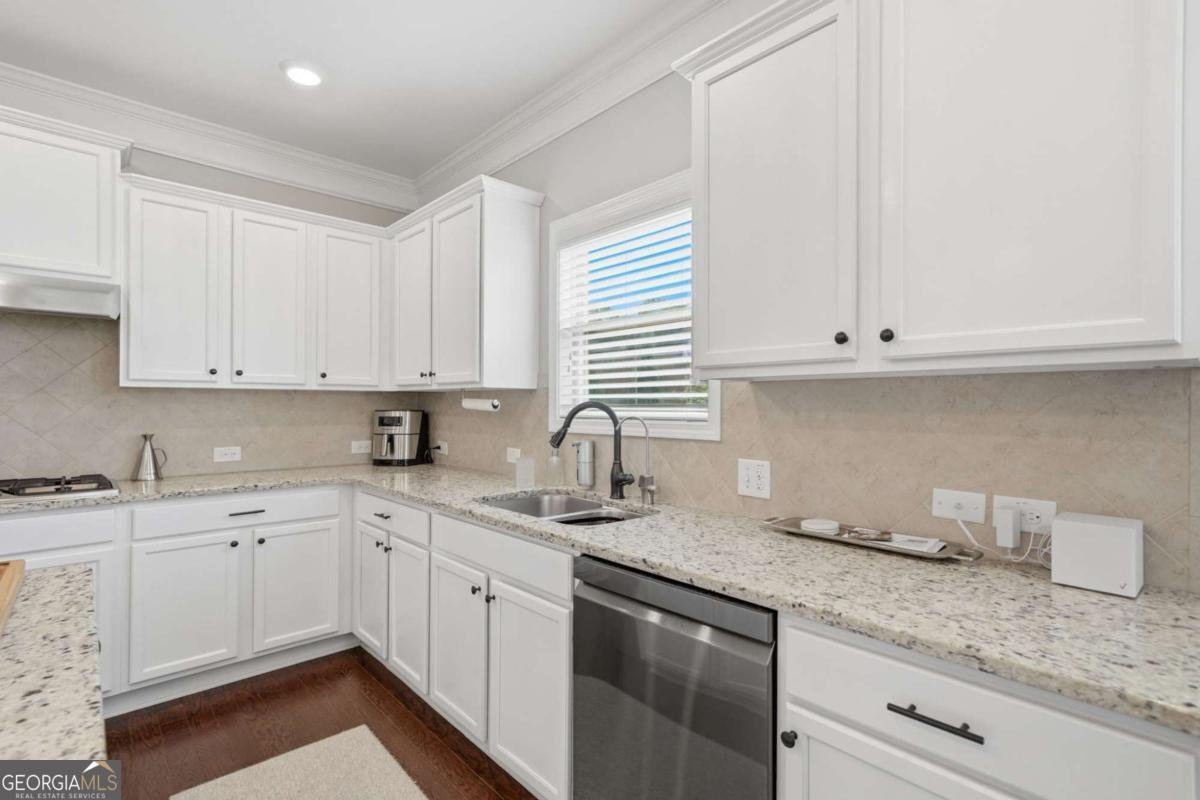 705 Abbotsford Way Woodstock - Photo 28