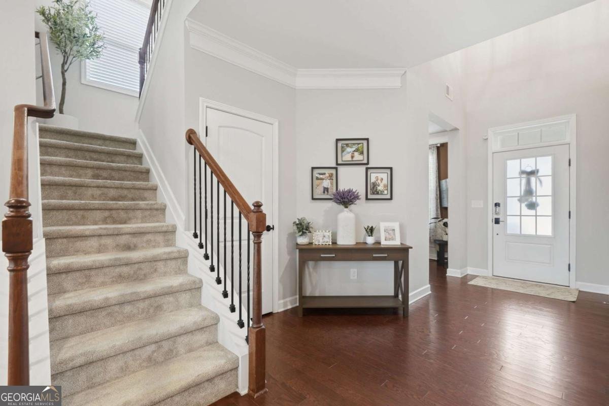 705 Abbotsford Way Woodstock - Photo 6
