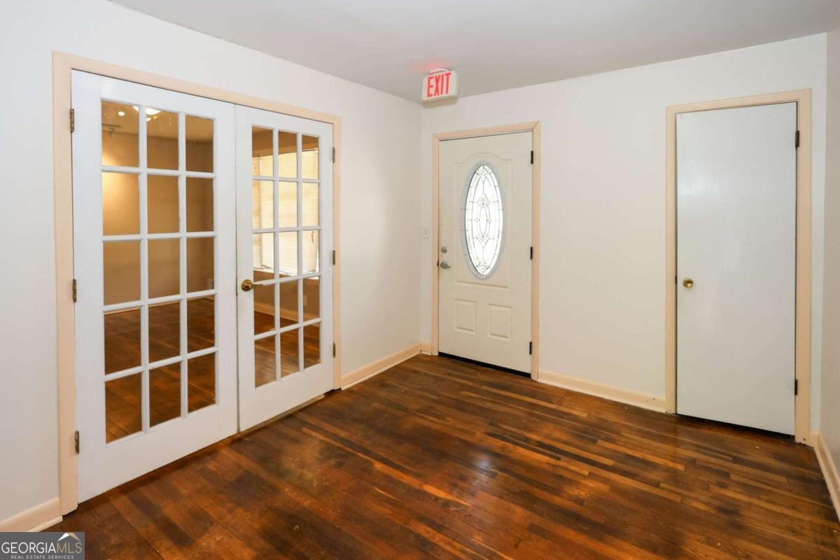 724 King Road Riverdale - Photo 14