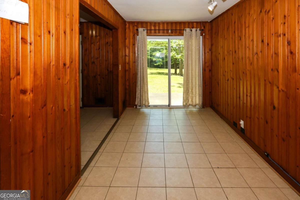 724 King Road Riverdale - Photo 16
