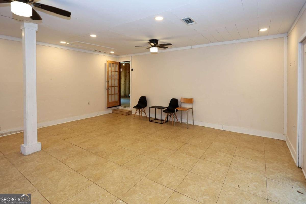 724 King Road Riverdale - Photo 21