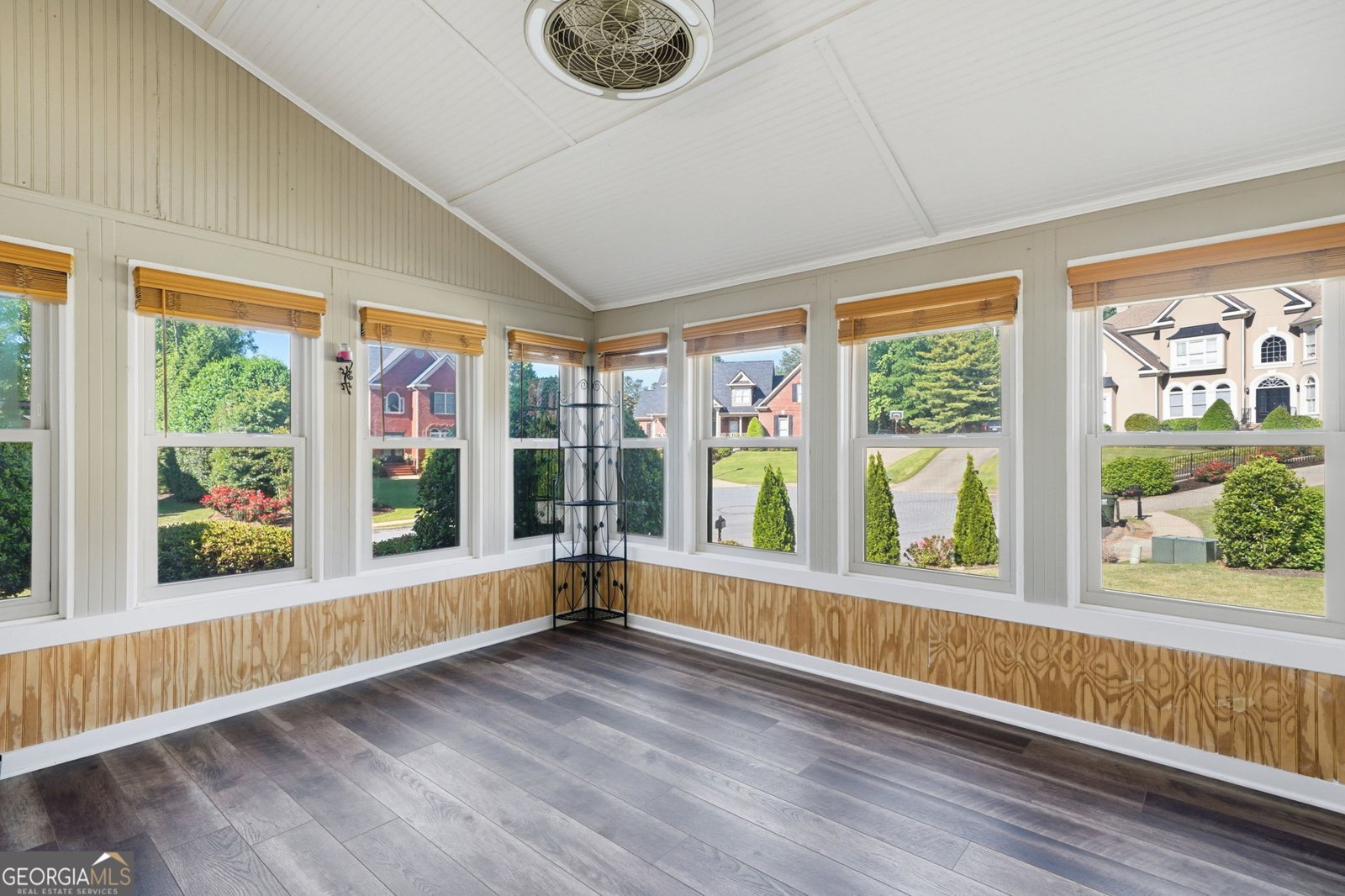 1105 Dapplefawn Court Alpharetta - Photo 19