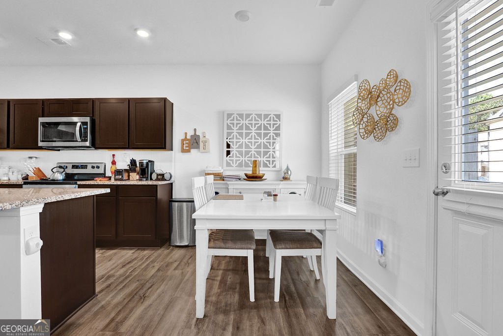 1147 Lossie Way Grayson - Photo 11