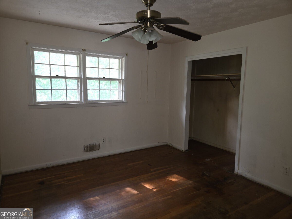 4461 Yates Road College Park - Photo 9