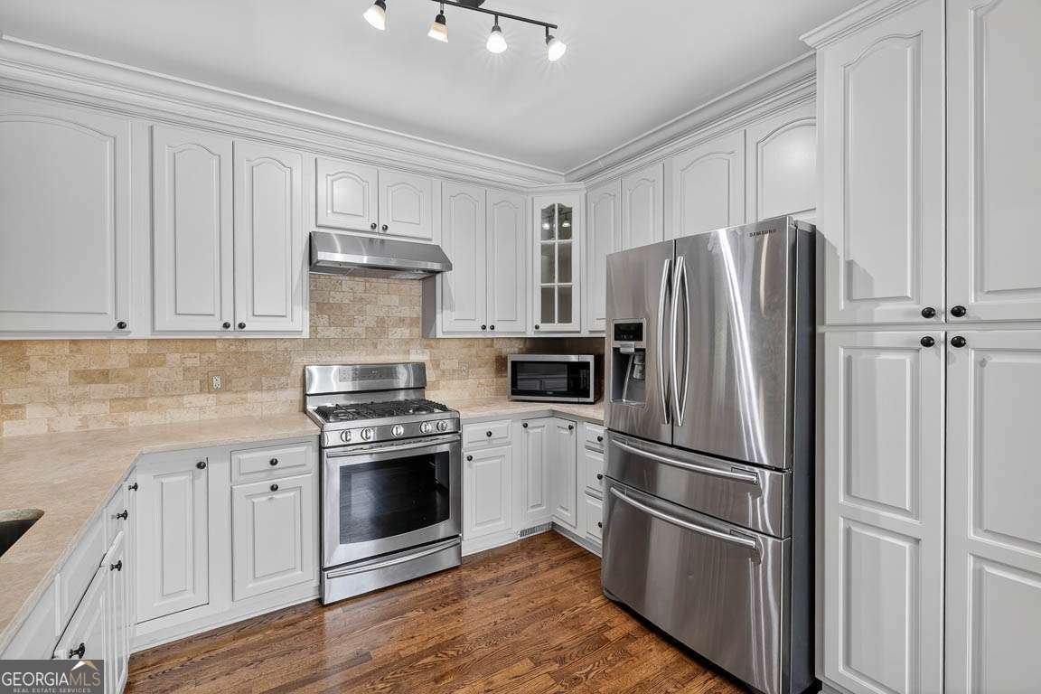 110 Newfield Street St. Simons - Photo 18