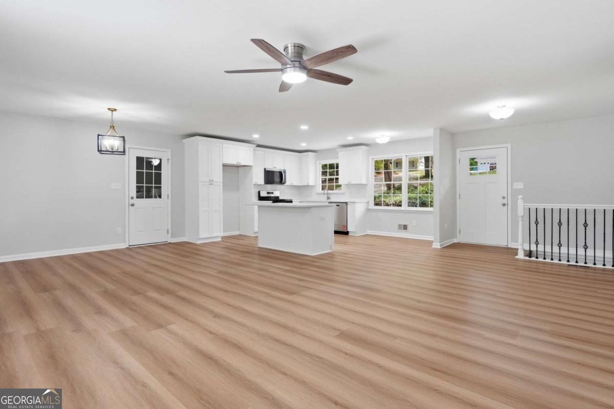 2131 Rolling Acres Drive Conyers - Photo 10