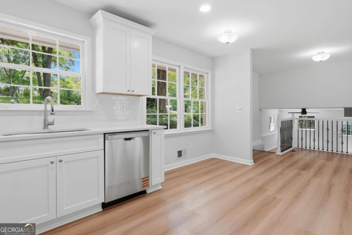 2131 Rolling Acres Drive Conyers - Photo 11