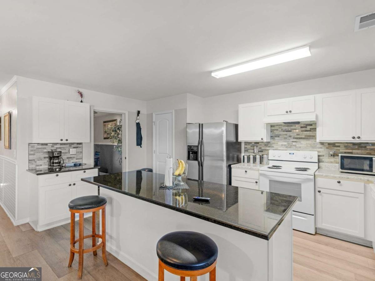 1729 Mary Avenue Griffin - Photo 10
