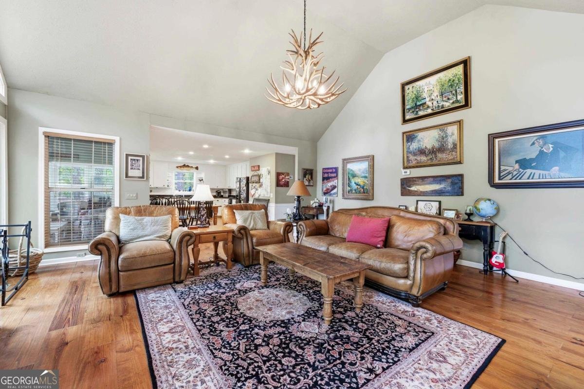 1010 Holmes Drive White Plains - Photo 16