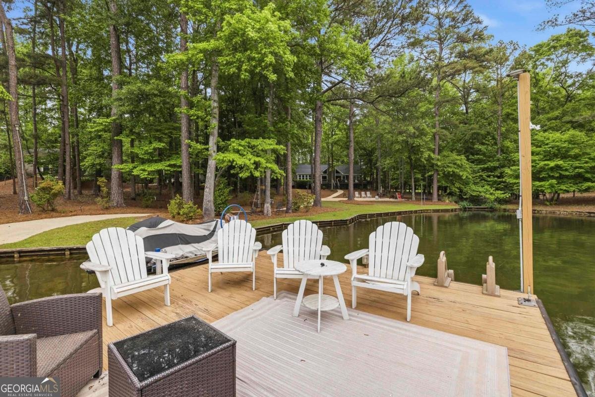 1010 Holmes Drive White Plains - Photo 46