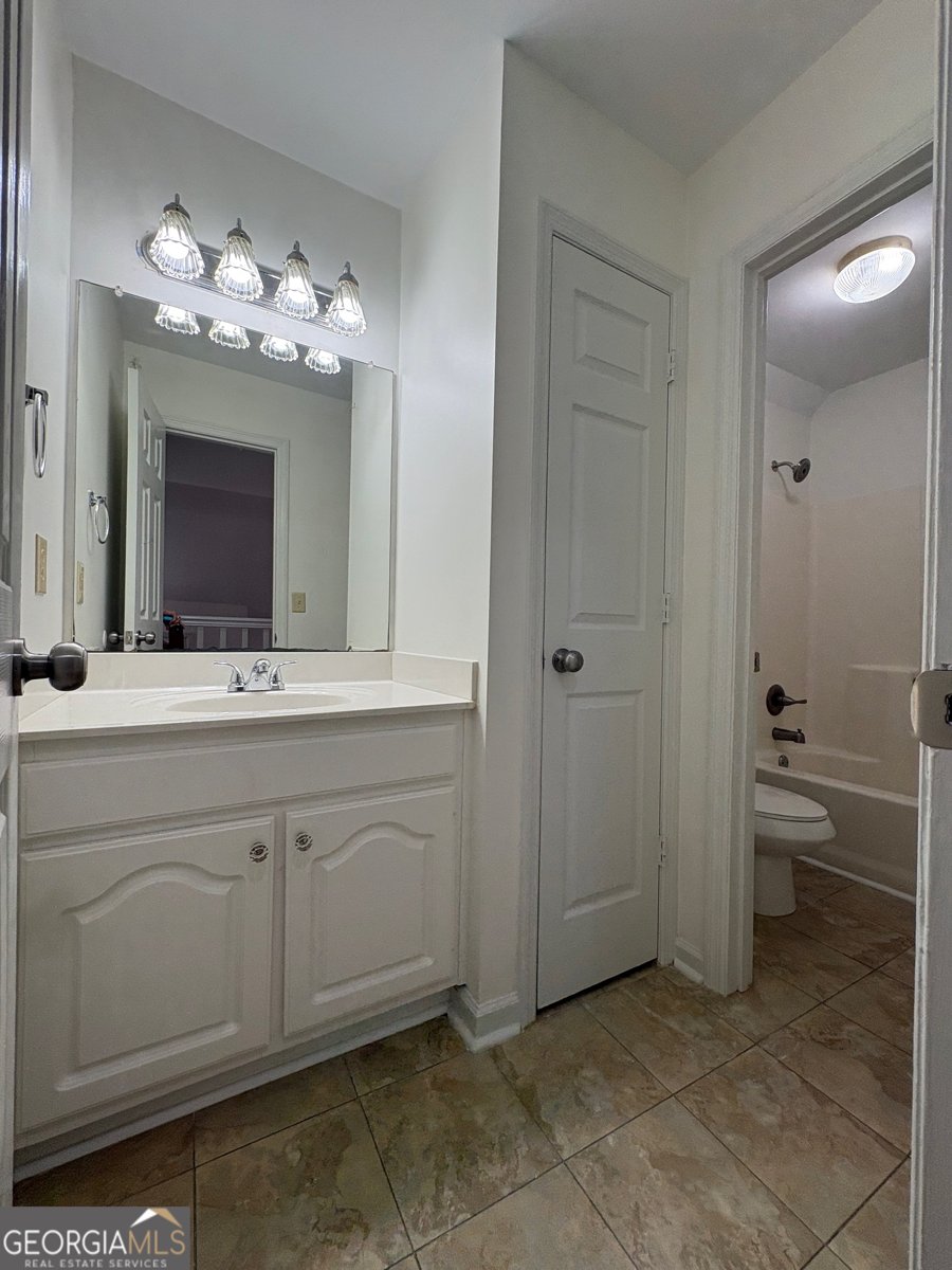 405 Ashville Drive Macon - Photo 19