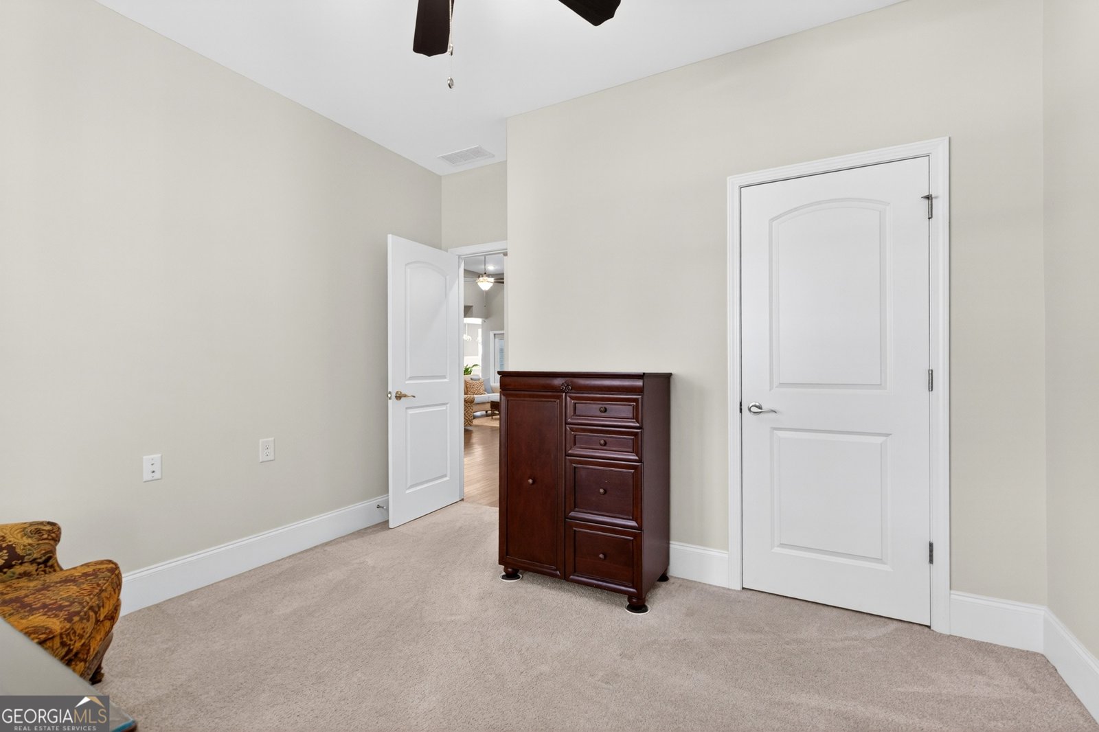 527 Margaret Lane Woodstock - Photo 8